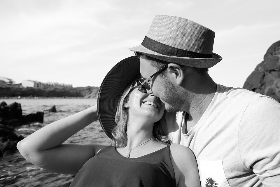 How To Identify An Emotionally Dependent Partner